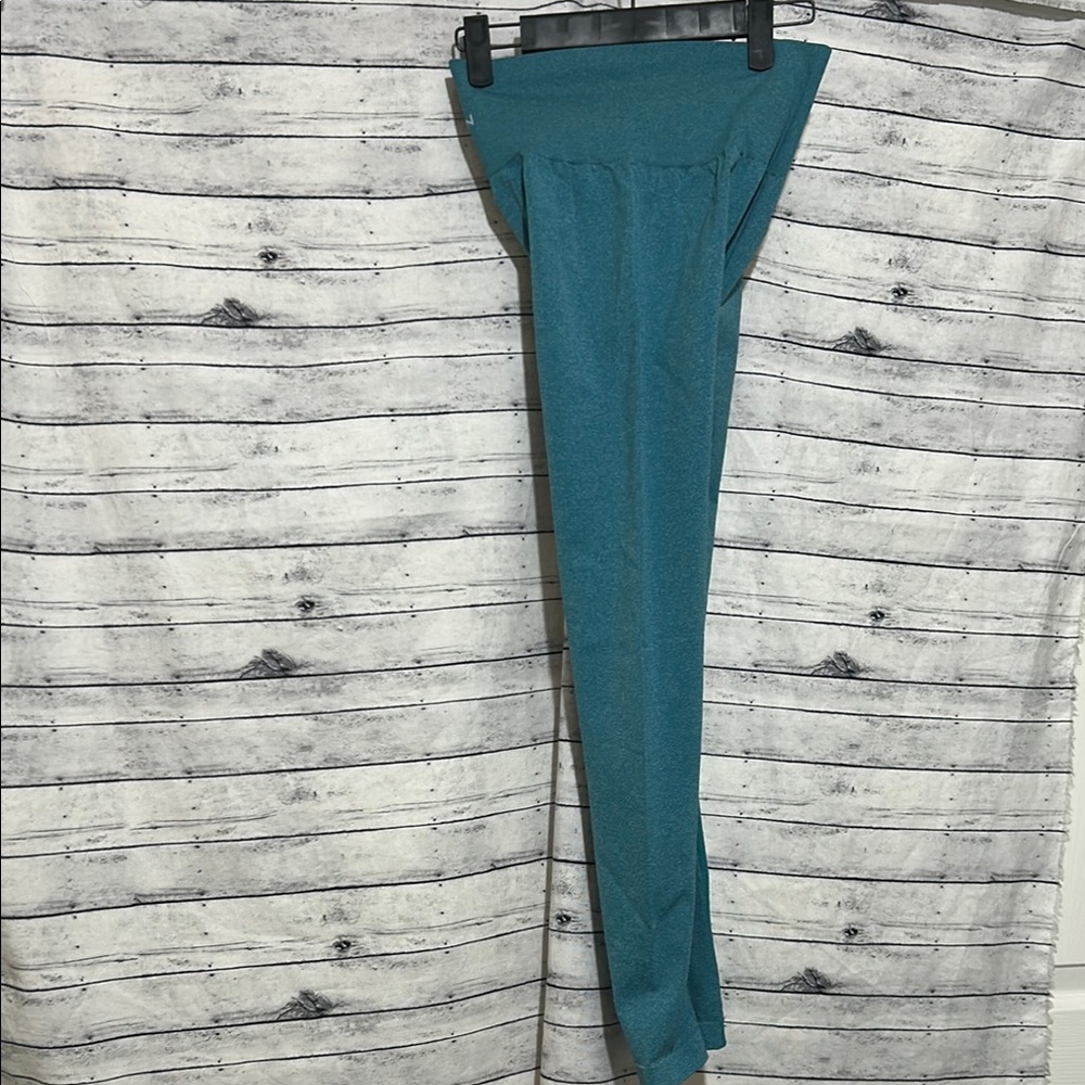 NVGTN  leggings Fitted